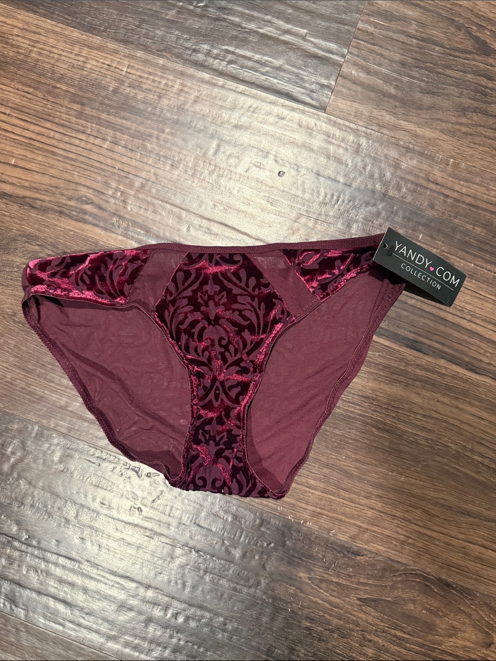 Yandy Burgundy Velvet Lace Panty